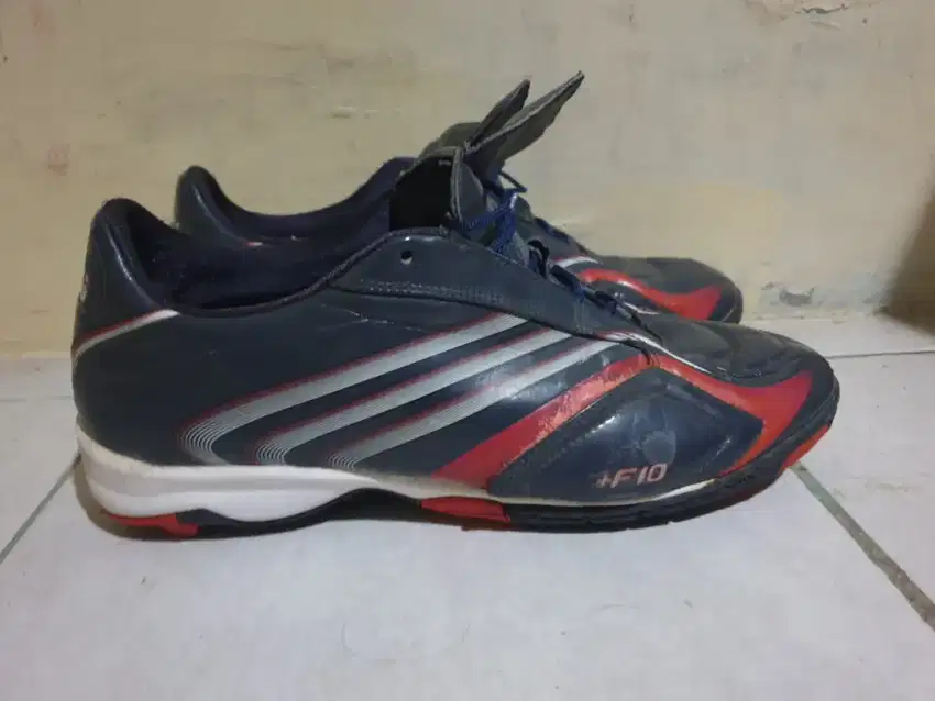 Sepatu futsal Adidas +f10 Original