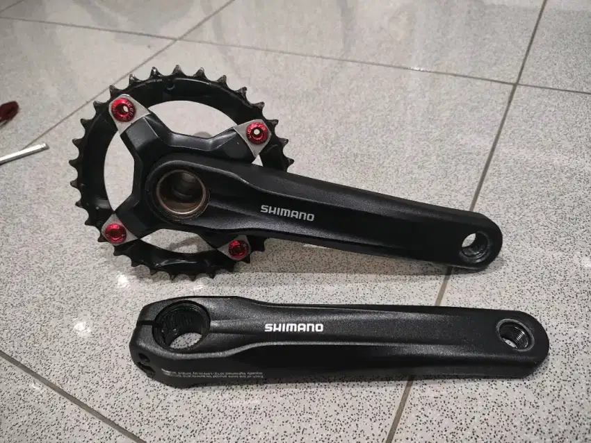 Crank ht2 shimano acera mt300  32t