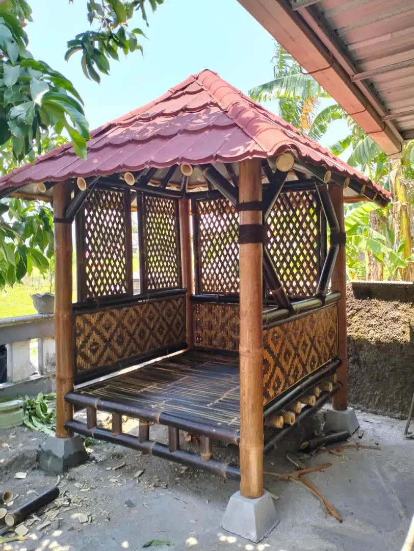 gazebo bambu jogja