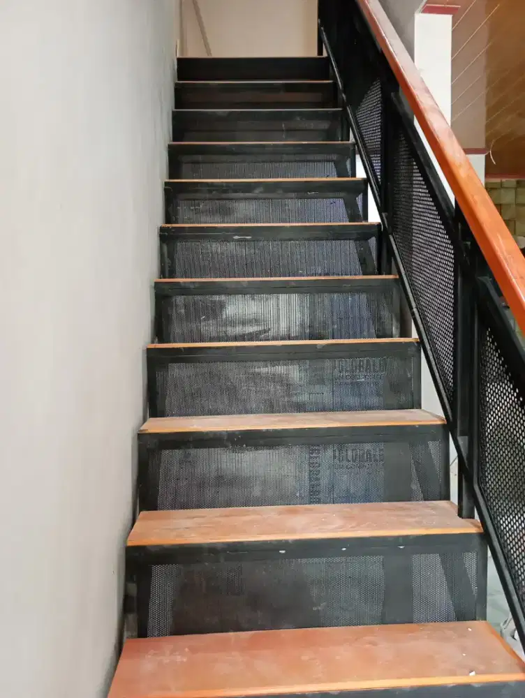 Tangga Jejak  Kanopi Palembang Jaya