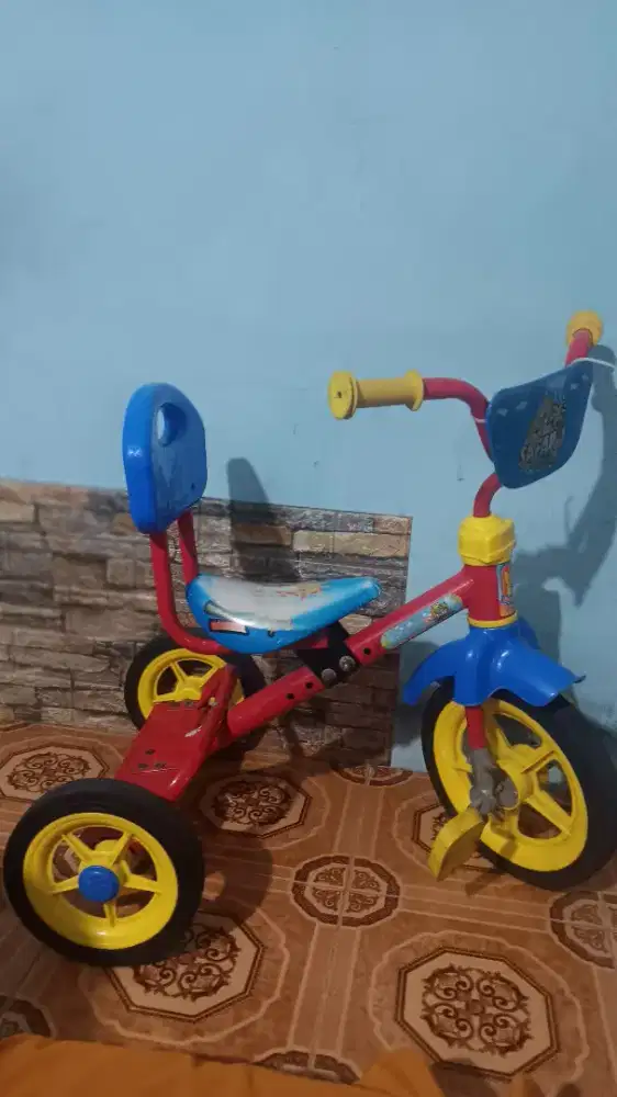 Sepeda balita bagus dan kuat