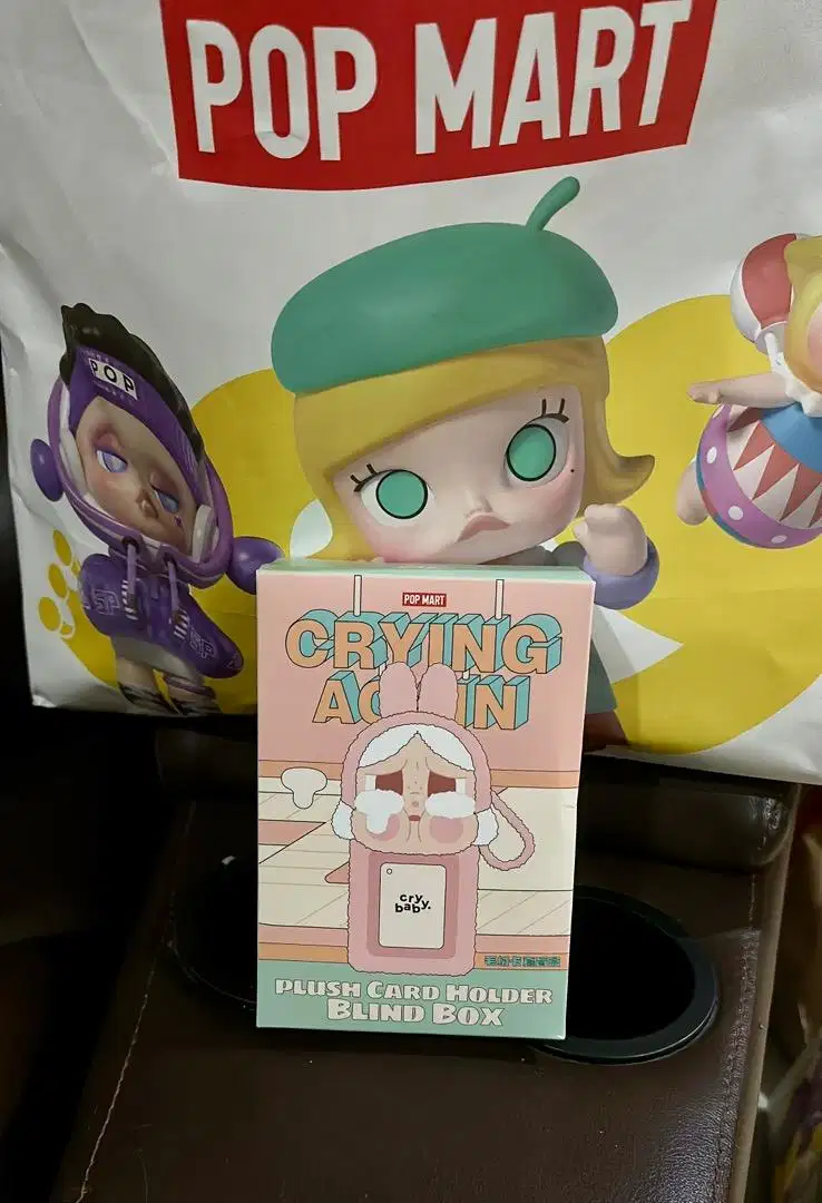 CRYING AGAIN DAN CRY BABY POUCH EARPHONE