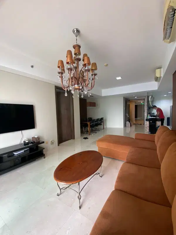 DISEWAKAN 3 beds APARTMENT KEMANG JAKARTA SELATAN