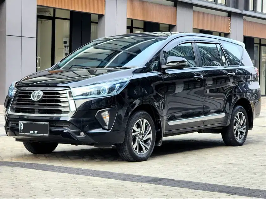 Innova V Diesel AT 2022