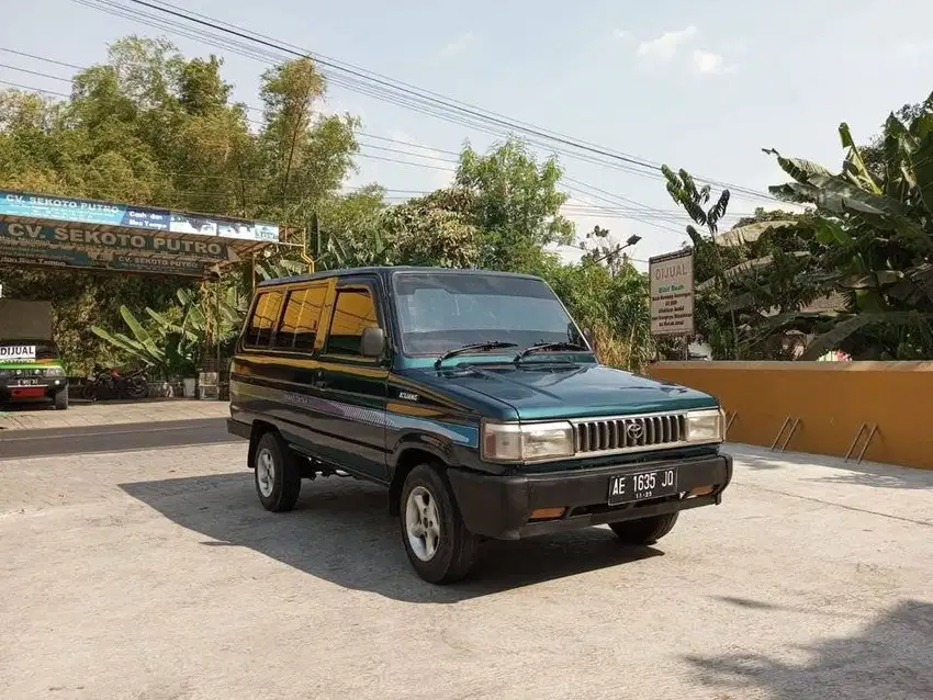 1990 Toyota Kijang Grand Extra Plat AE suhono mobil bekas Sekoto