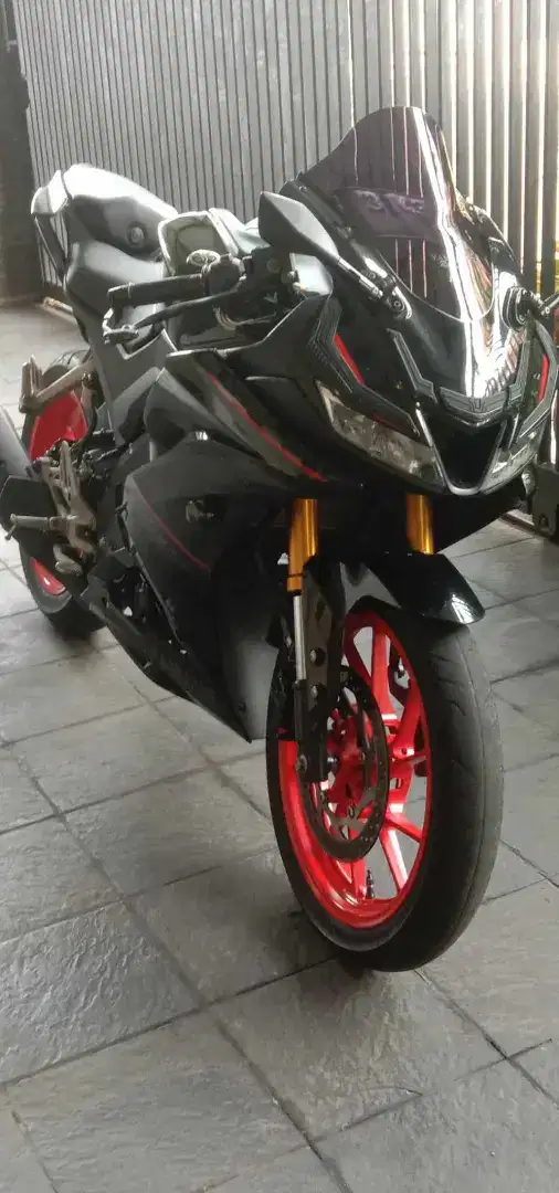 YAMAHA R15 V3 2018