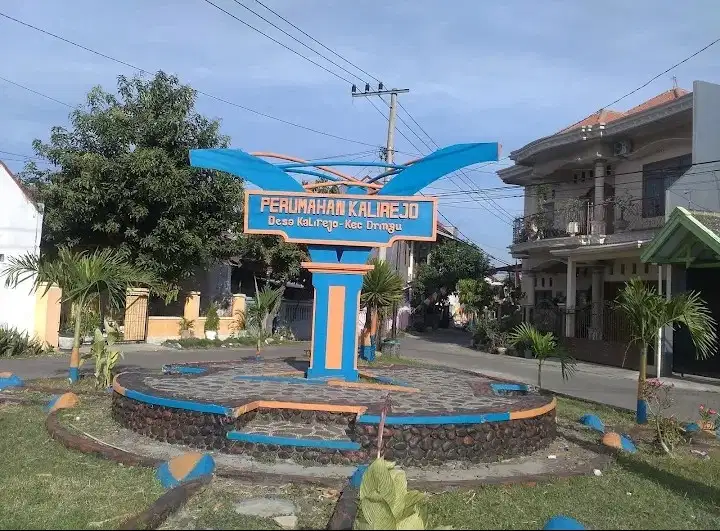 Rumah Hook Siap Jadi Tempat Usaha di Perumahan Kalirejo