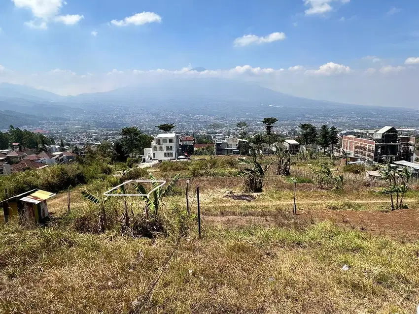 Tanah SHM Posisi Hook Cocok Untuk Invetasi Lokasi Strategis di Batu