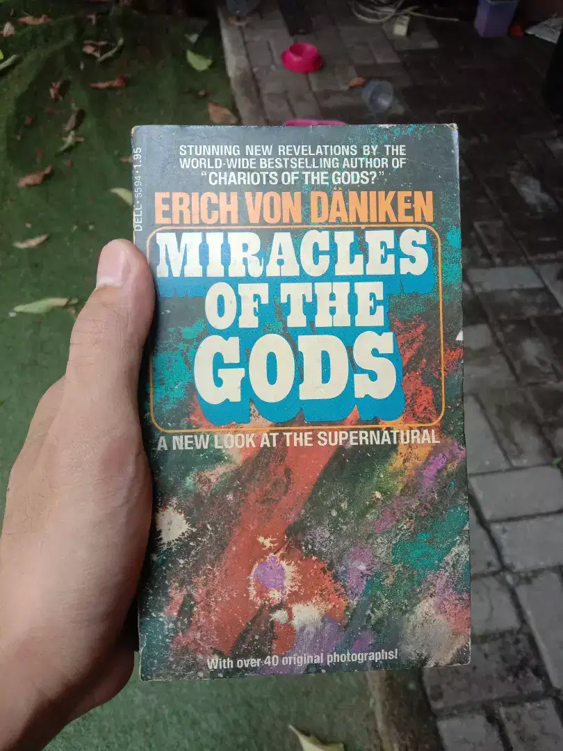 Buku Miracles Of The Gods