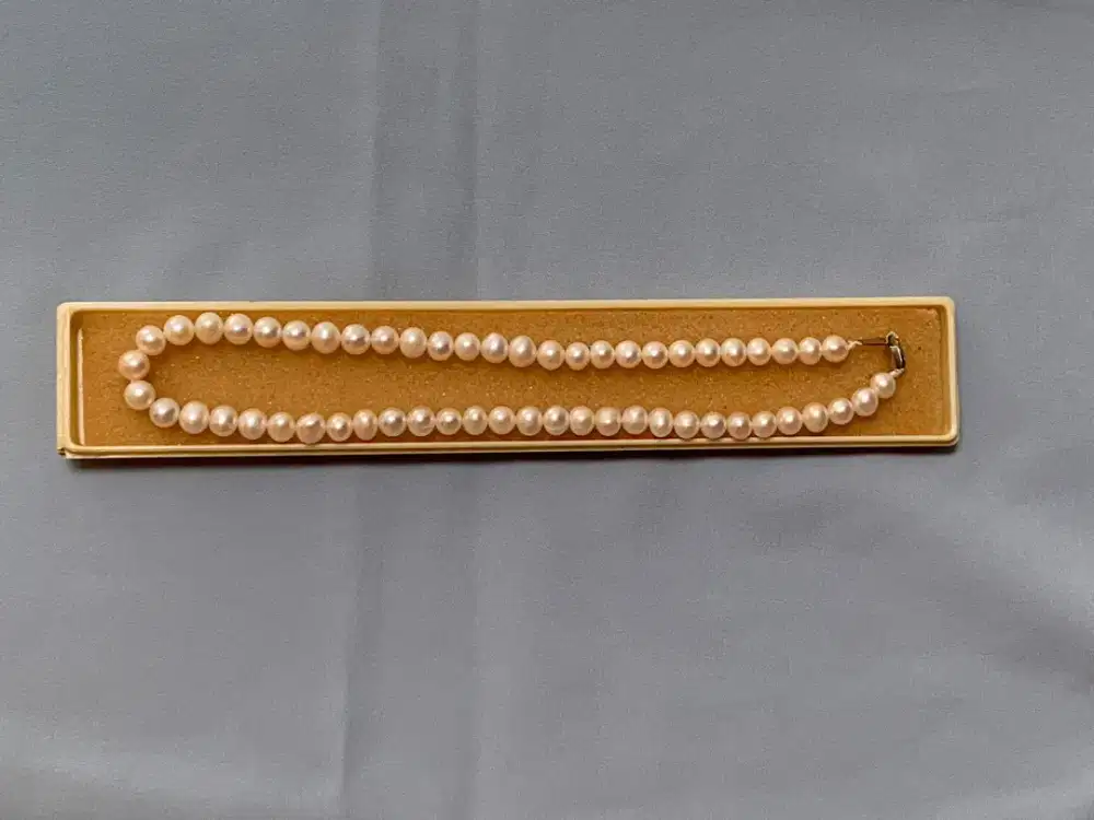 Kalung mutiara lombok