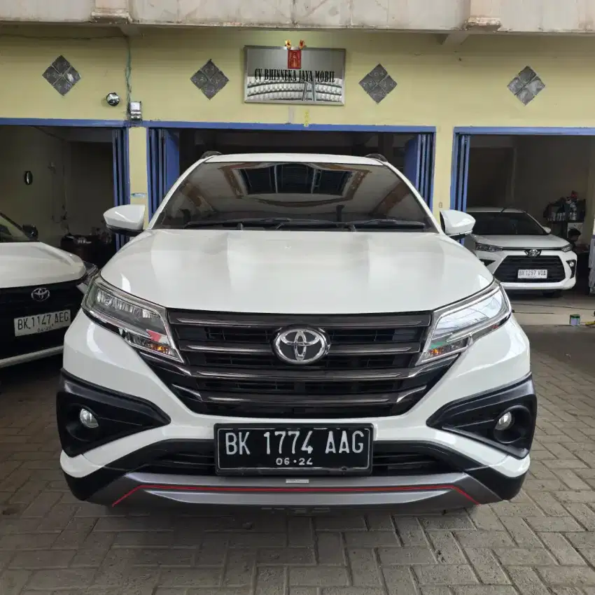 (TDP 25JT) Rush Trds 1.5 2019 A/T Putih