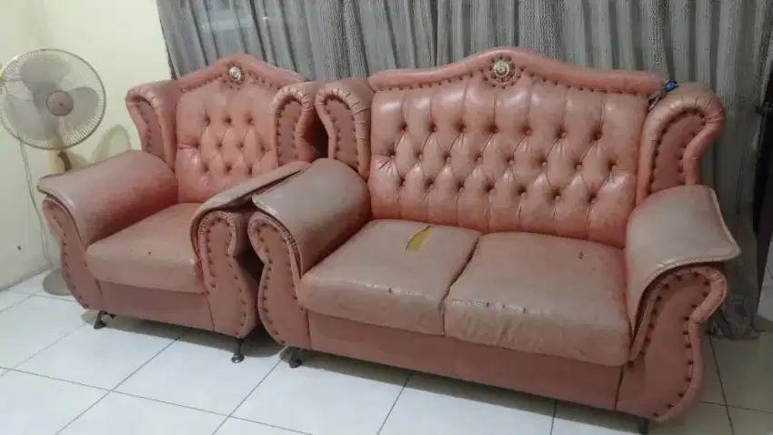 Sofa Ruang Tamu Bekas