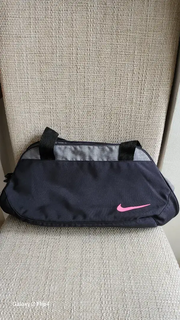 Tas olahraga Nike