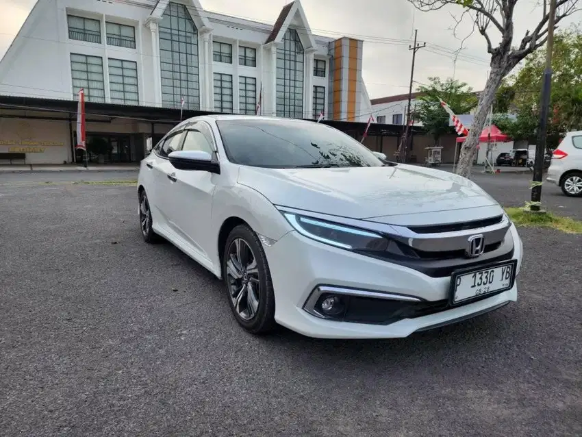 Civic 1.5 ES matic / at 2020 # dp minim 15 jt - km 30 rban record