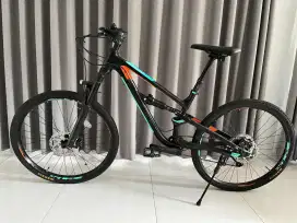 Sepeda MTB 27.5 Polygon Siskiu T7