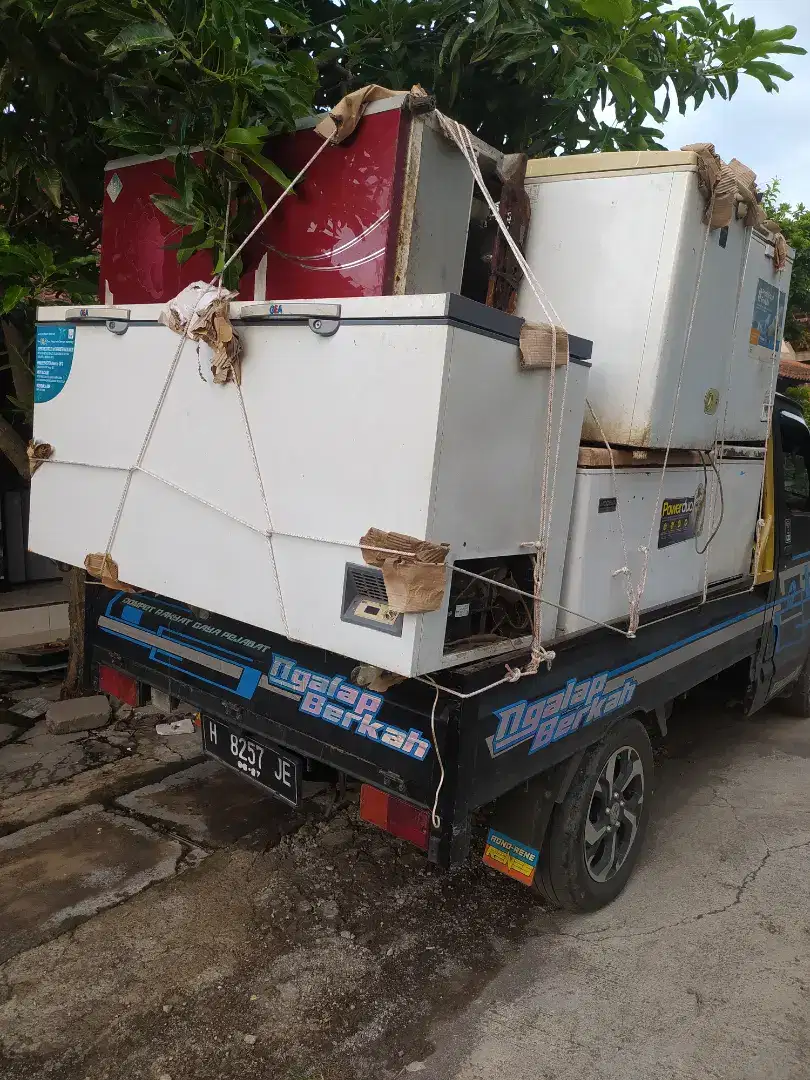 Terima elektronik bekas rusak