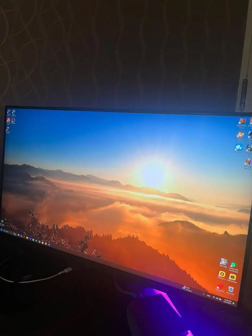 Monitor View Sonic vx2882 4kp