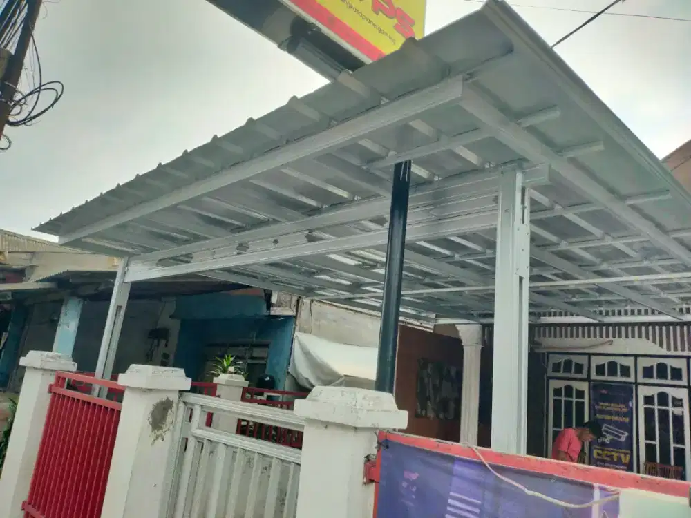 Kanopi bajaringan dan besi holoo