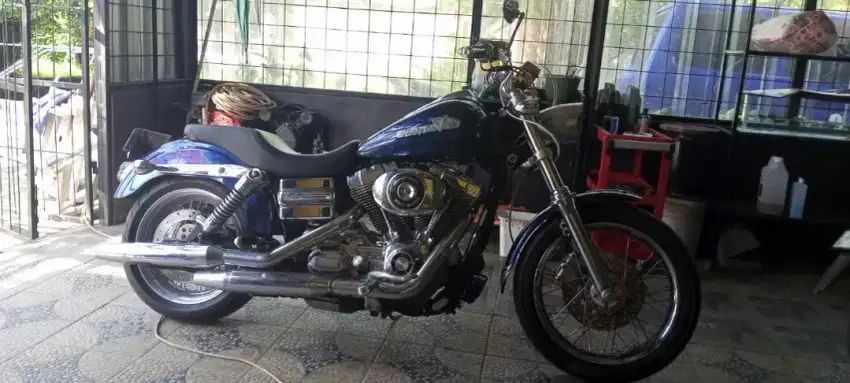 Harley dyna 2006
