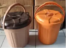 Timba Ember Plastik Fruitella 2 Galon