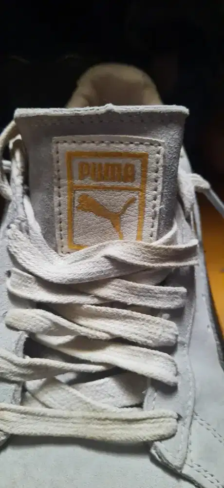 Sepatu puma kondisi baik size 38