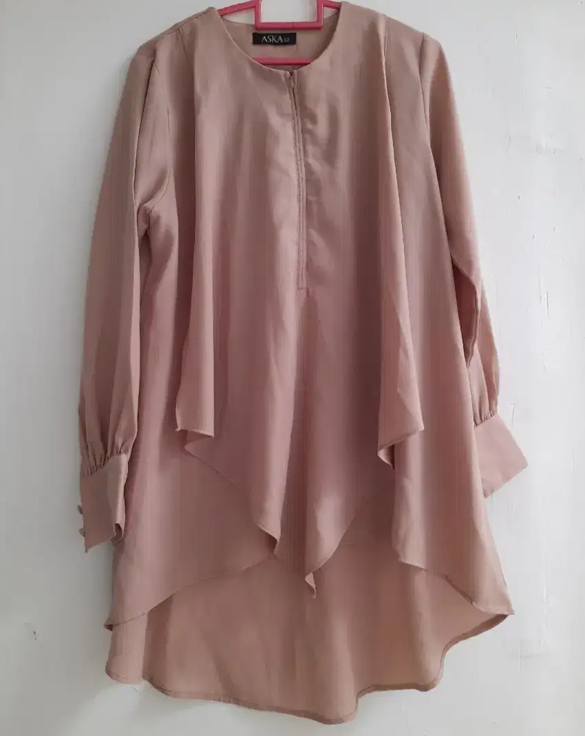 Atasan Blouse Aska Label Preloved