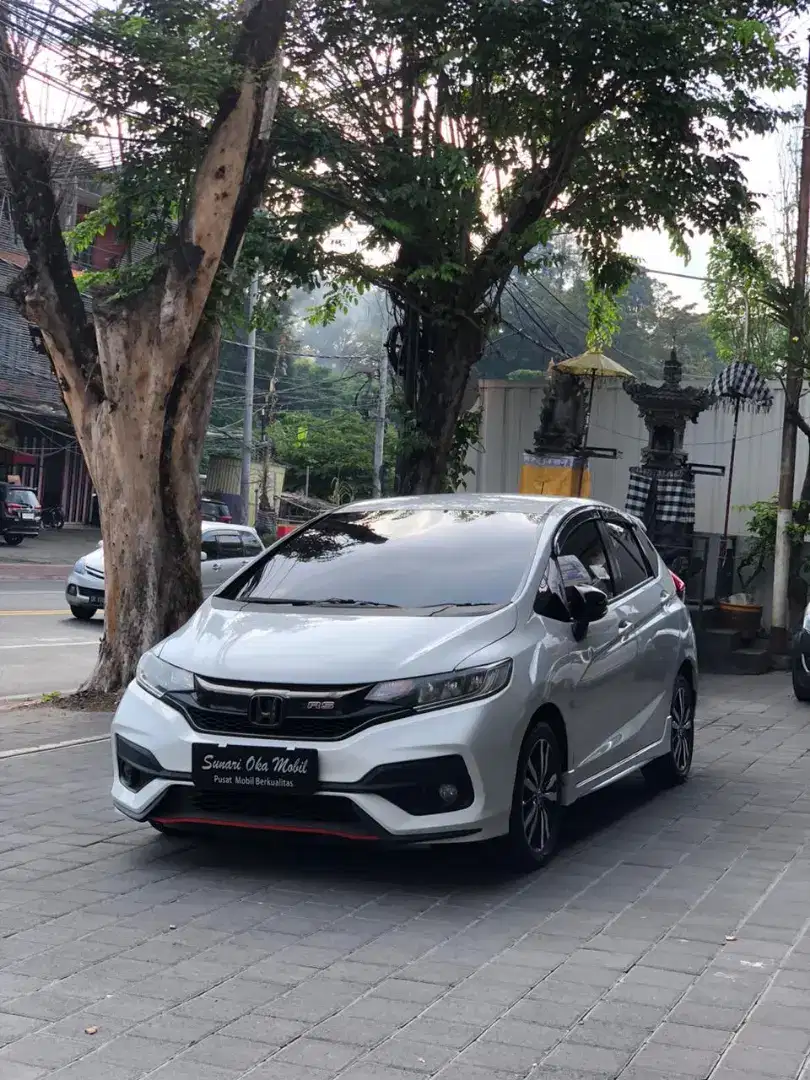 HONDA JAZZ RS MATIC FACELIFT MODEL BARU LOW KM