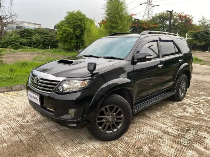 Pajak Panjang Toyota Fortuner 2.5 G VNT Solar-AT 2014 Hitam BCLT