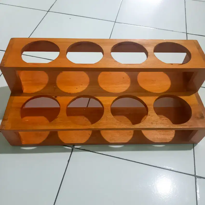 Rak botol kayu 8 lubang diameter 9cm