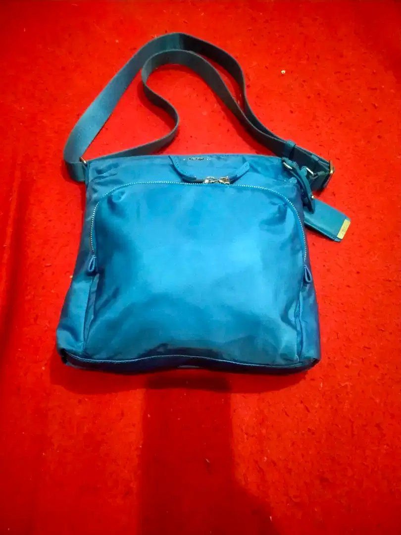 Tumi Sling bag original