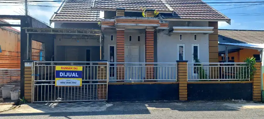 Dijual cepat cash rumah siap huni lokasi landasan ulin timur