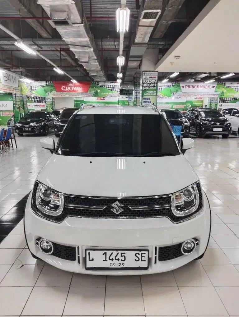 IGNIS GX 1.2 Matic 2019 Km 29rb Tdp: 12 juta