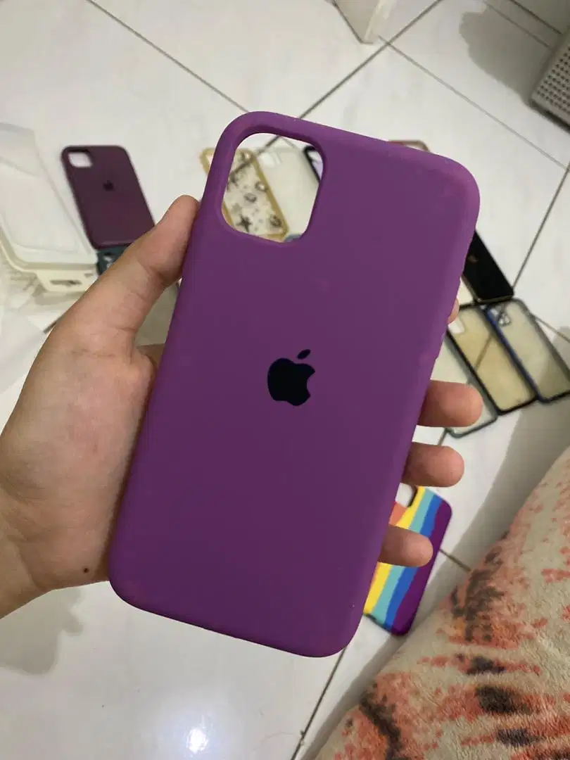 Casing iphone 11