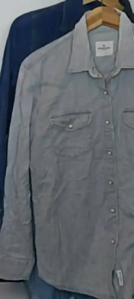 Kemeja denim AMERICAN EAGLE