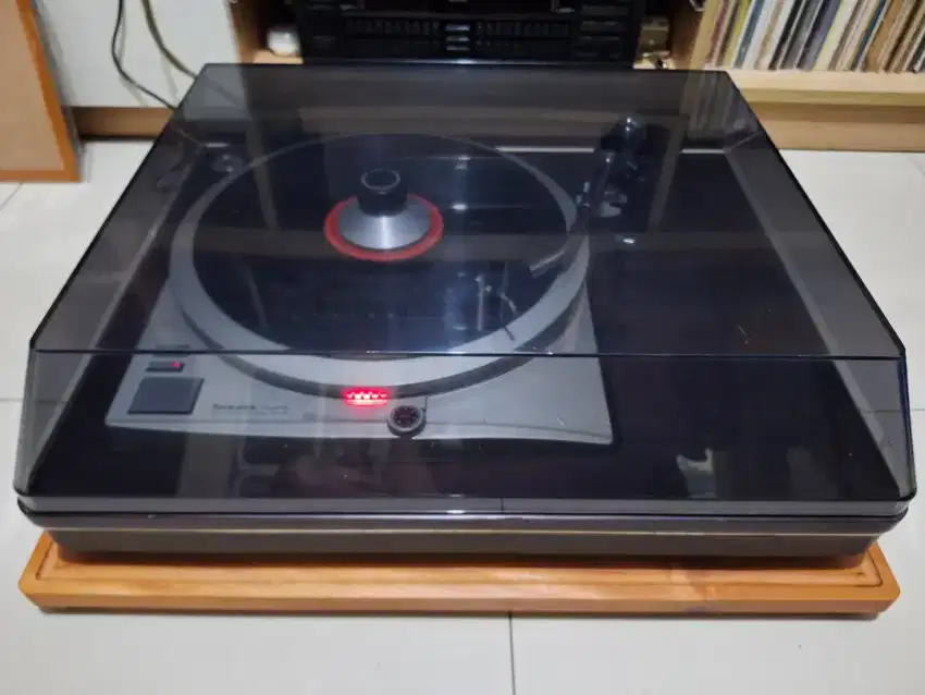 Turntable Technics SP-25