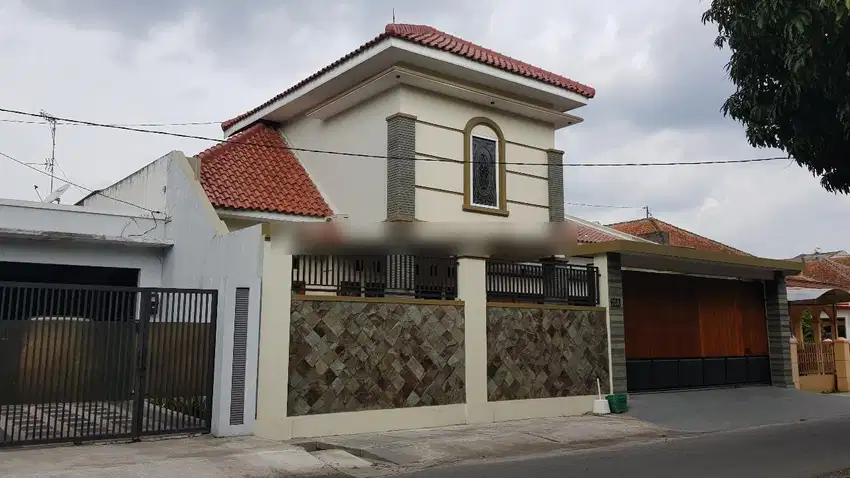 Rumah mewah minimalis 1lantai di banyuanyar solo