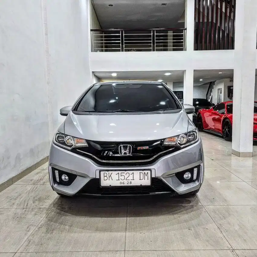 (TDP 24JT) JAZZ RS Automatic 2017 / 2018 silver honda 1.5