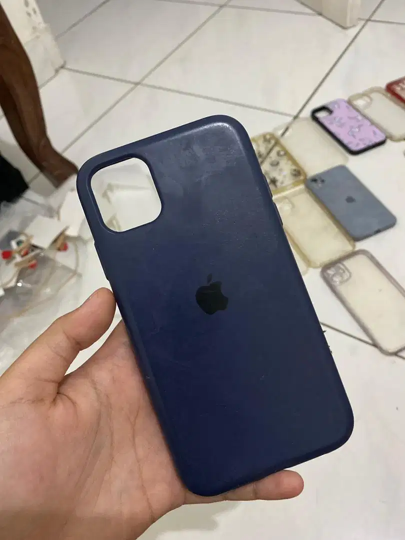 Casing iphone 11