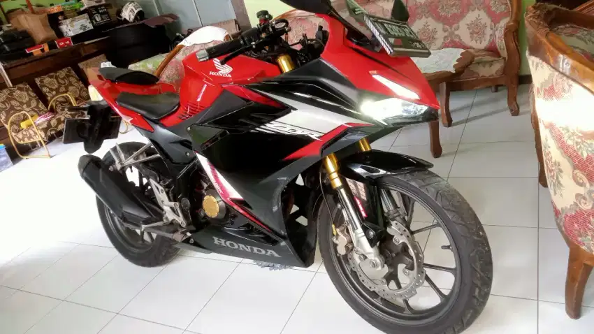 CBR 150 R 2021 KM 16 RIBUAN