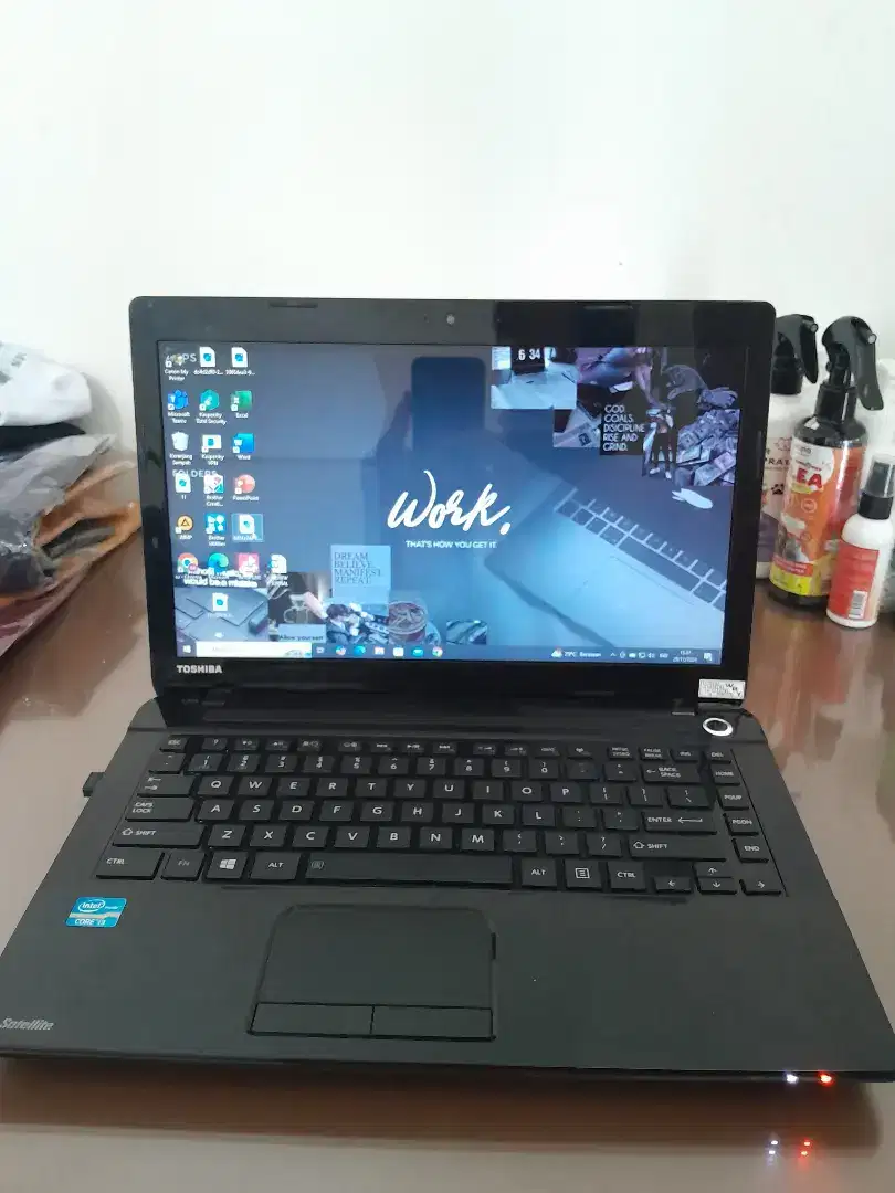 Laptop Toshiba satelite core 13