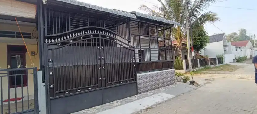 JUAL RUMAH KOMPLEK PASAR III MARENDAL, DELI SERDANG