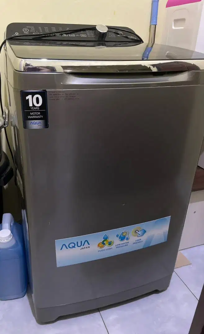 Mesin cuci aqua