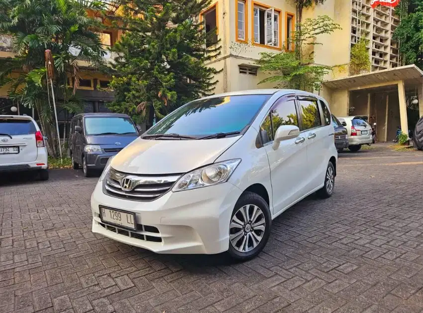 honda freed 2014