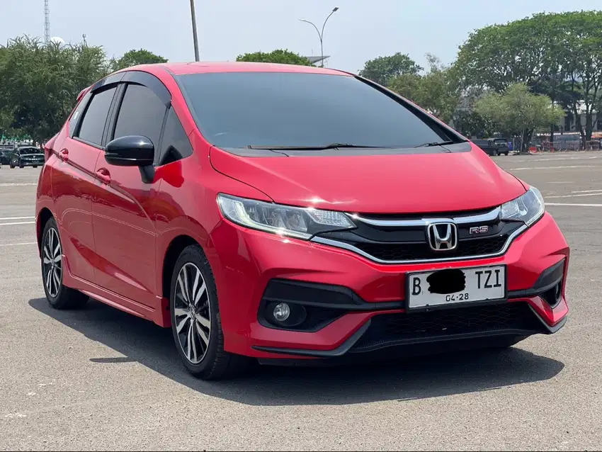 HONDA JAZZ RS AT MERAH 2018 LANGKA DIJUAL CEPAT TERMURAH