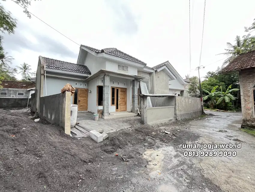 Rumah Jogja dijual dekat Puskesmas Seyegan