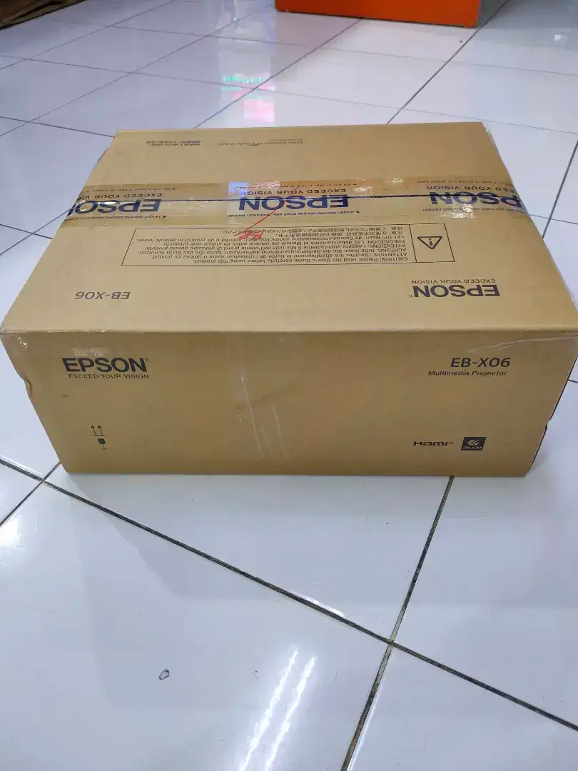 (BARU) Proyektor Epson EB X06 Xga Garansi 3 Tahun New