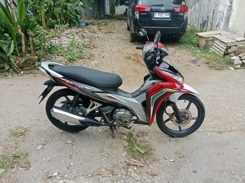 jual honda blade karbu