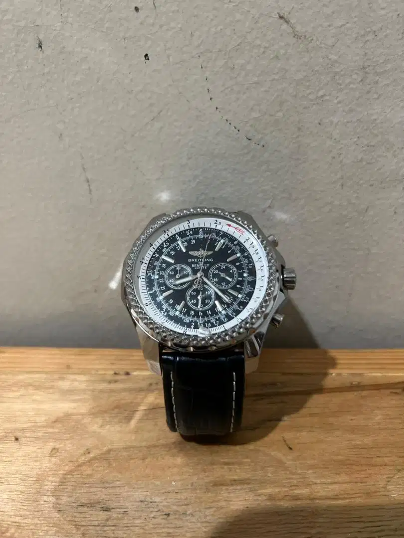 Jam breitling watch