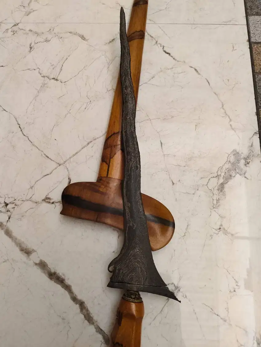 Keris junjung derajat