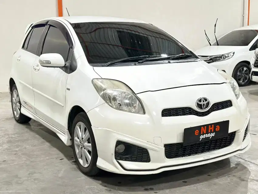 YARIS BAKPAO S LIMITED TERTINGGI KEYLESS 2012 AUTOMATIC